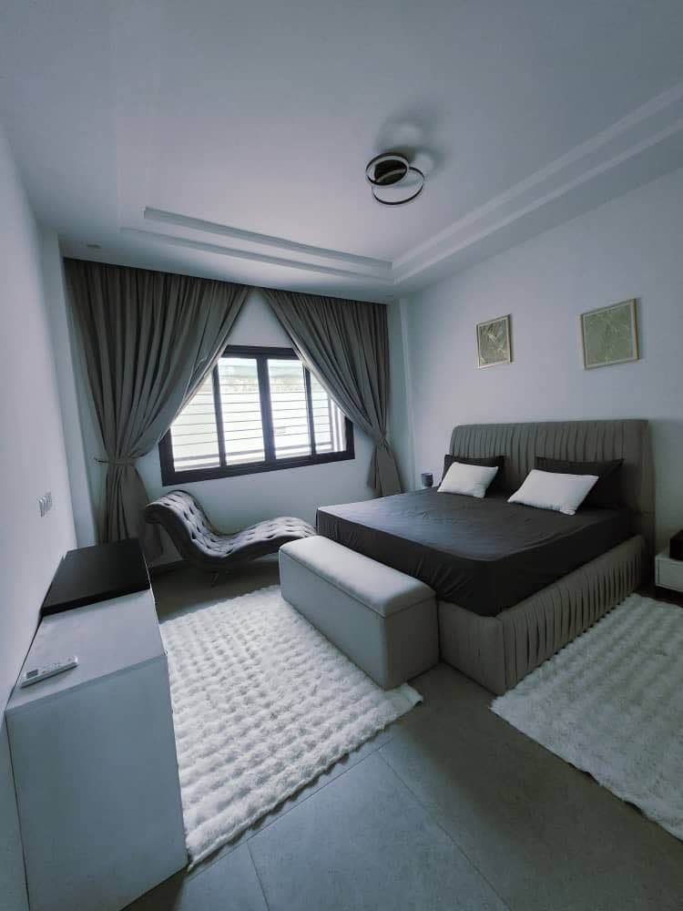 Studio Luxe & Premium – Cité Africa Ouakam 7