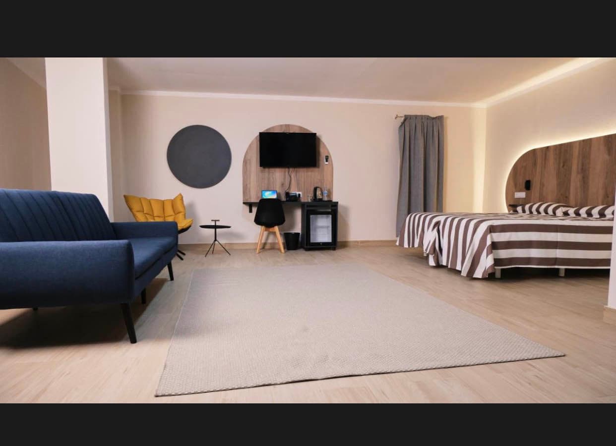 Suite Junior Élégante – Hôtel Aloe Emira