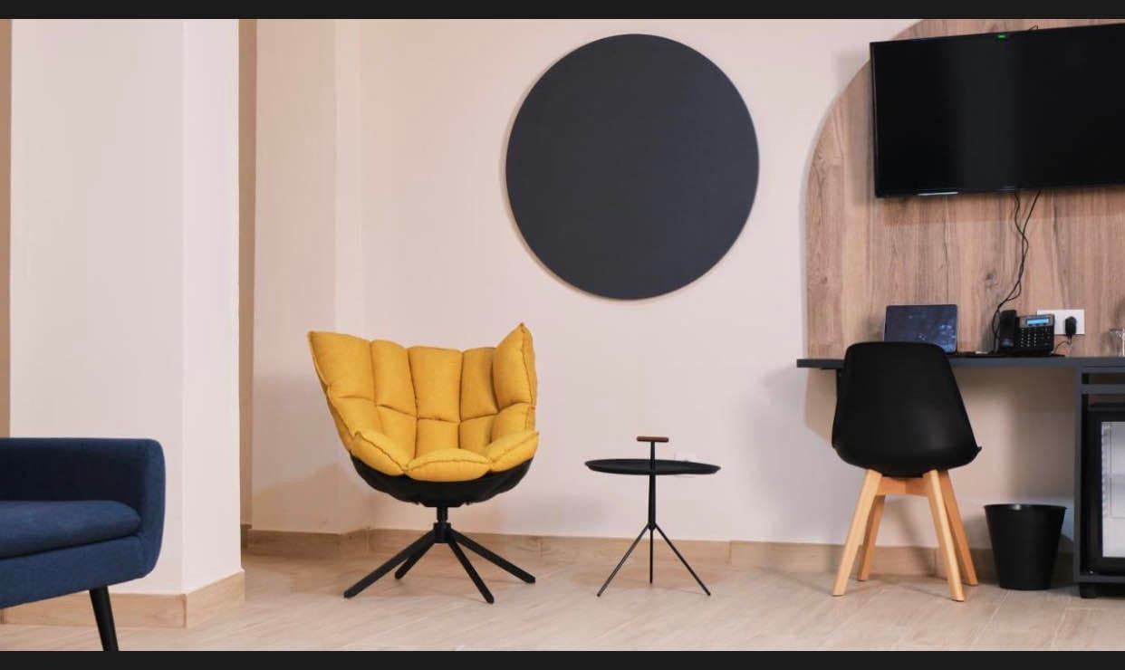 Suite Junior Élégante – Hôtel Aloe Emira 5