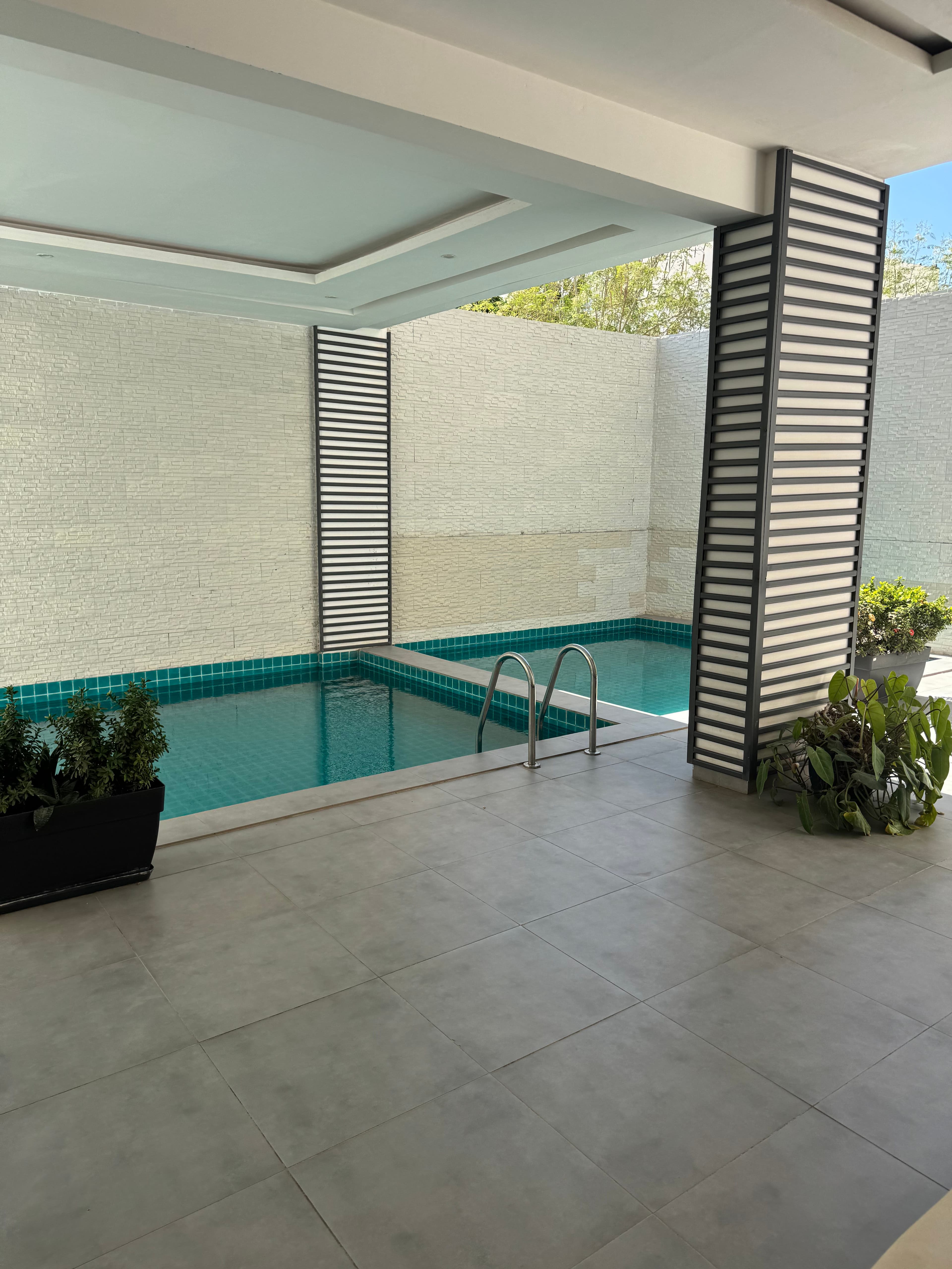 Appartement meublé haut standing – Mermoz, Dakar 10