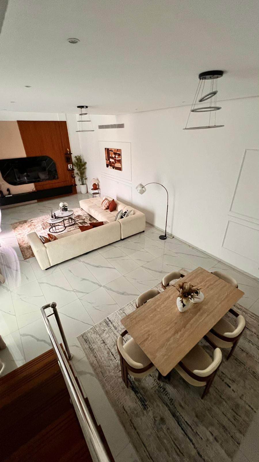 Duplex de Luxe 5 Chambres au Point E – Dakar | Confort, Calme & Emplacement Premium