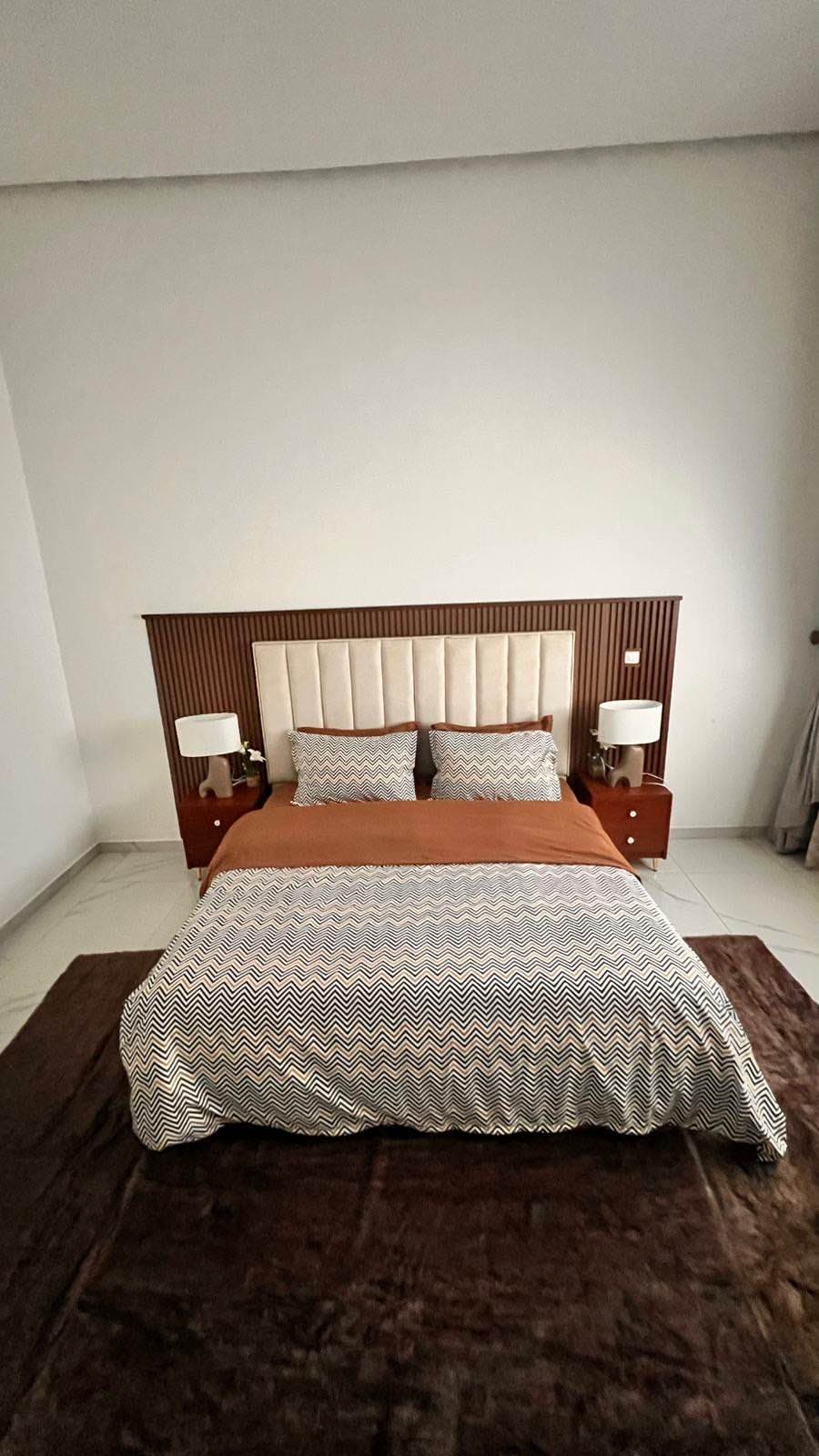 Duplex de Luxe 5 Chambres au Point E – Dakar | Confort, Calme & Emplacement Premium 14