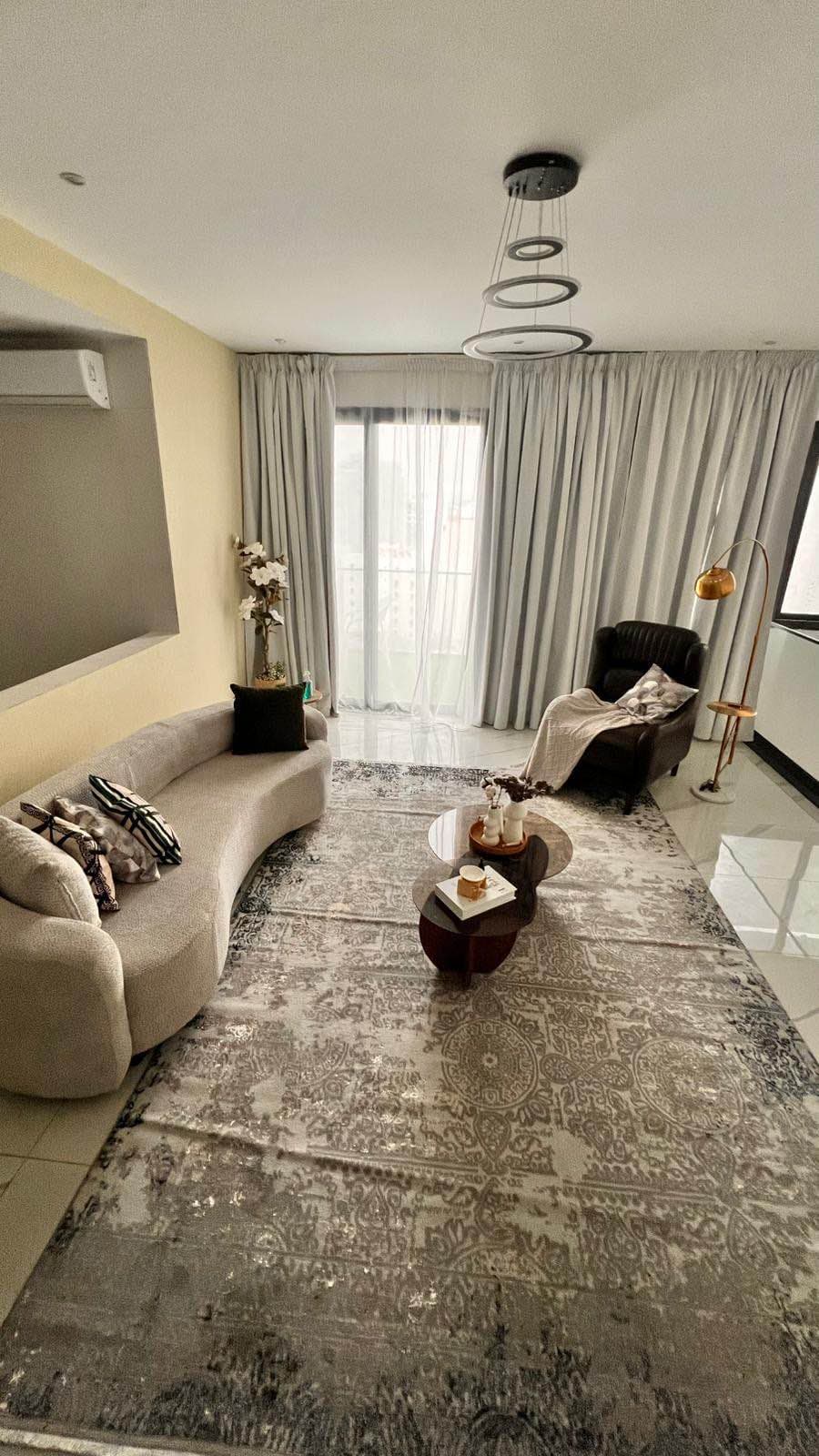 Duplex de Luxe 5 Chambres au Point E – Dakar | Confort, Calme & Emplacement Premium 18