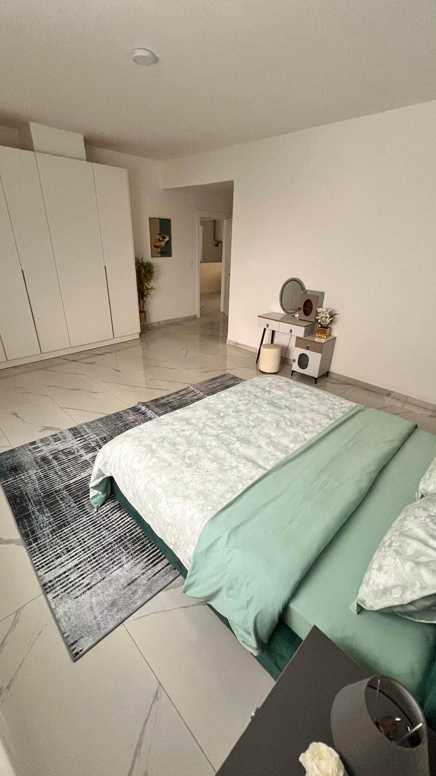 Duplex de Luxe 5 Chambres au Point E – Dakar | Confort, Calme & Emplacement Premium 23