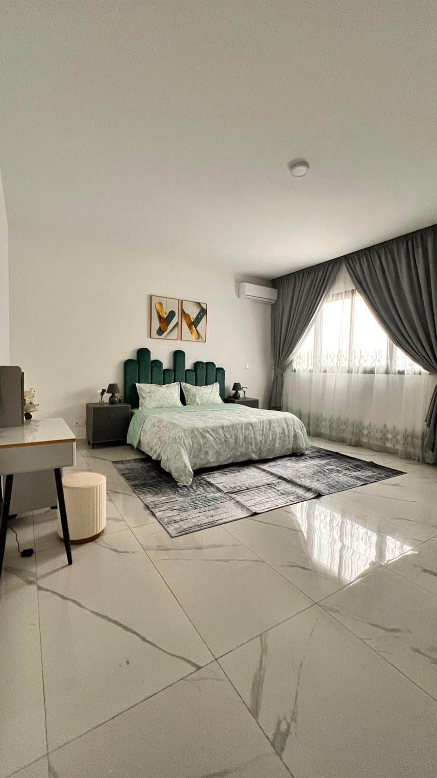 Duplex de Luxe 5 Chambres au Point E – Dakar | Confort, Calme & Emplacement Premium 26