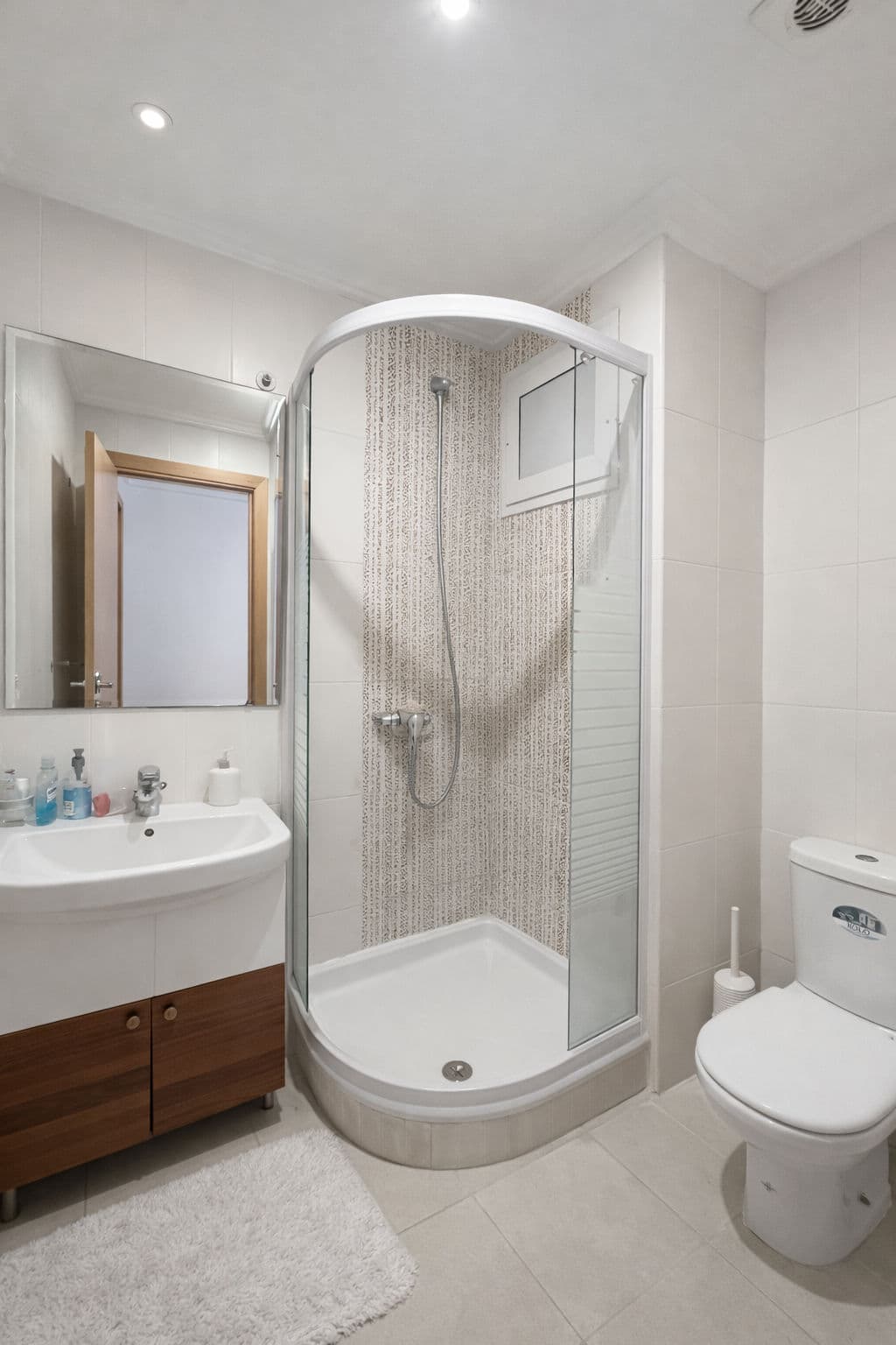 Studio moderne à Résidence Qassam  A6– ( Zerrough) 4