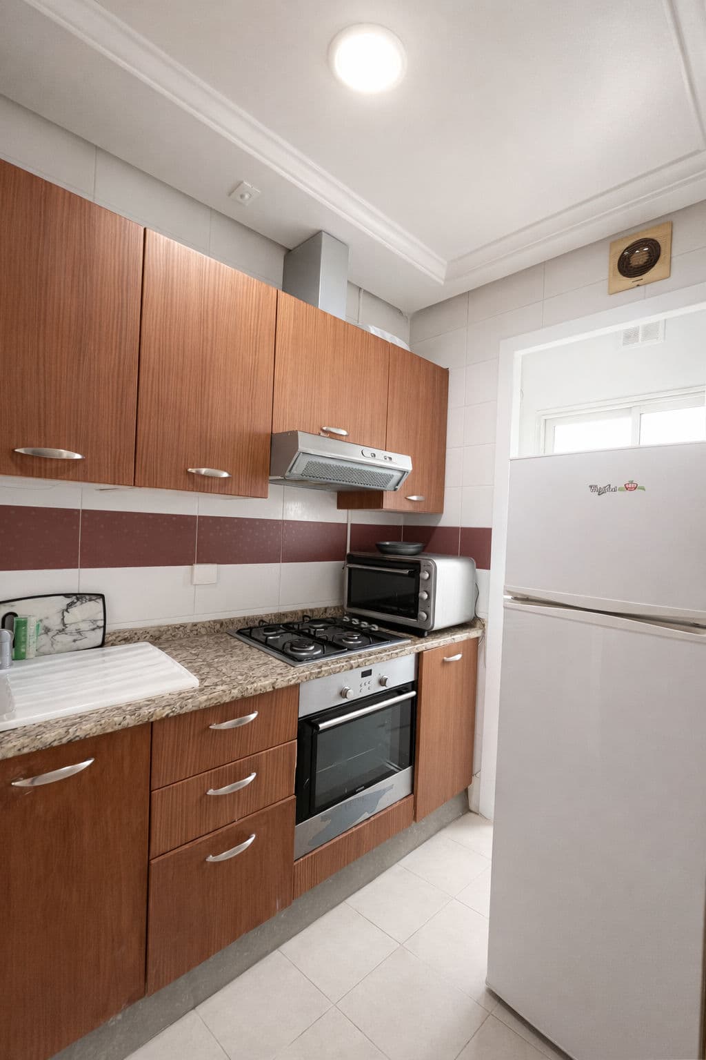 Studio moderne à Résidence Qassam  A6– ( Zerrough) 5