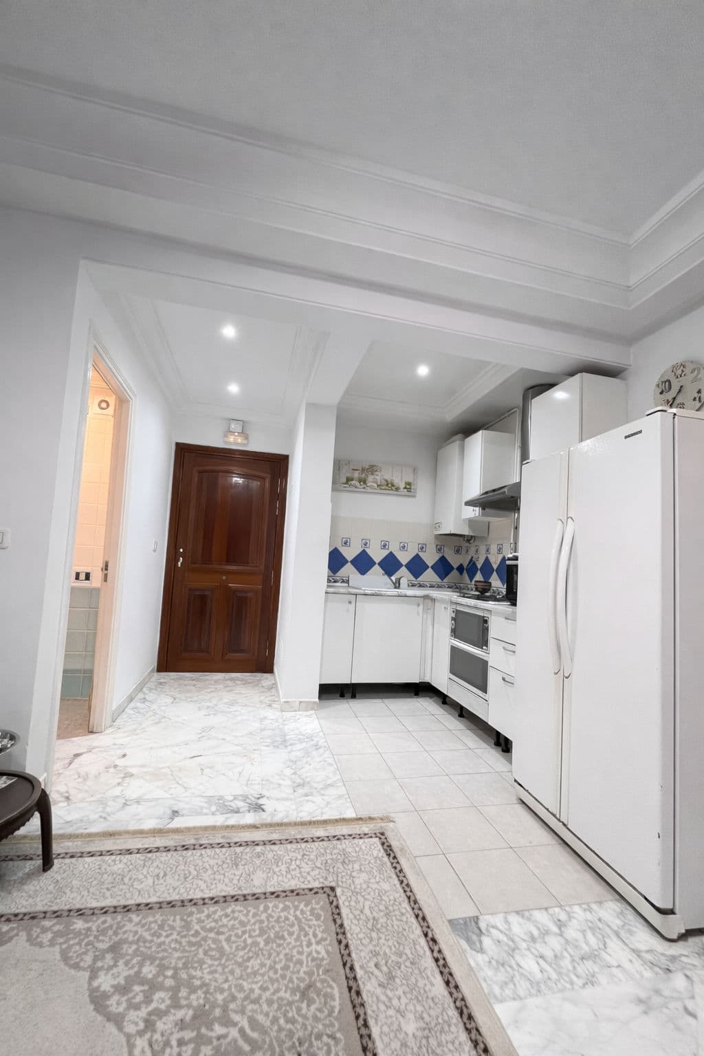 Studio Meublé Moderne au 2ᵉ Étage – Résidence Belvédère