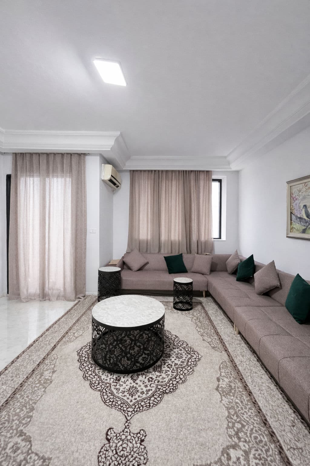 Studio Meublé Moderne au 2ᵉ Étage – Résidence Belvédère 2