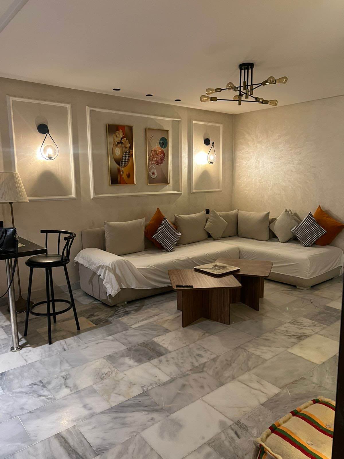 Studio Élégant Haut Standing – Proximité Socrate & Boulevard Yacoub El Mansour