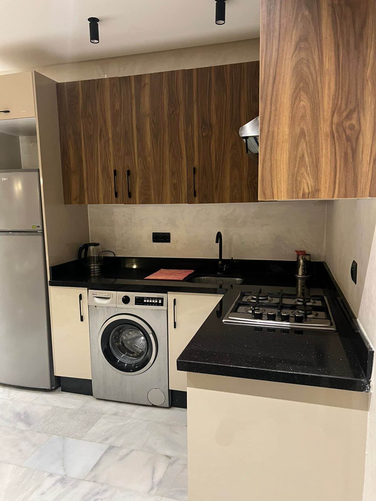 Studio Élégant Haut Standing – Proximité Socrate & Boulevard Yacoub El Mansour 7