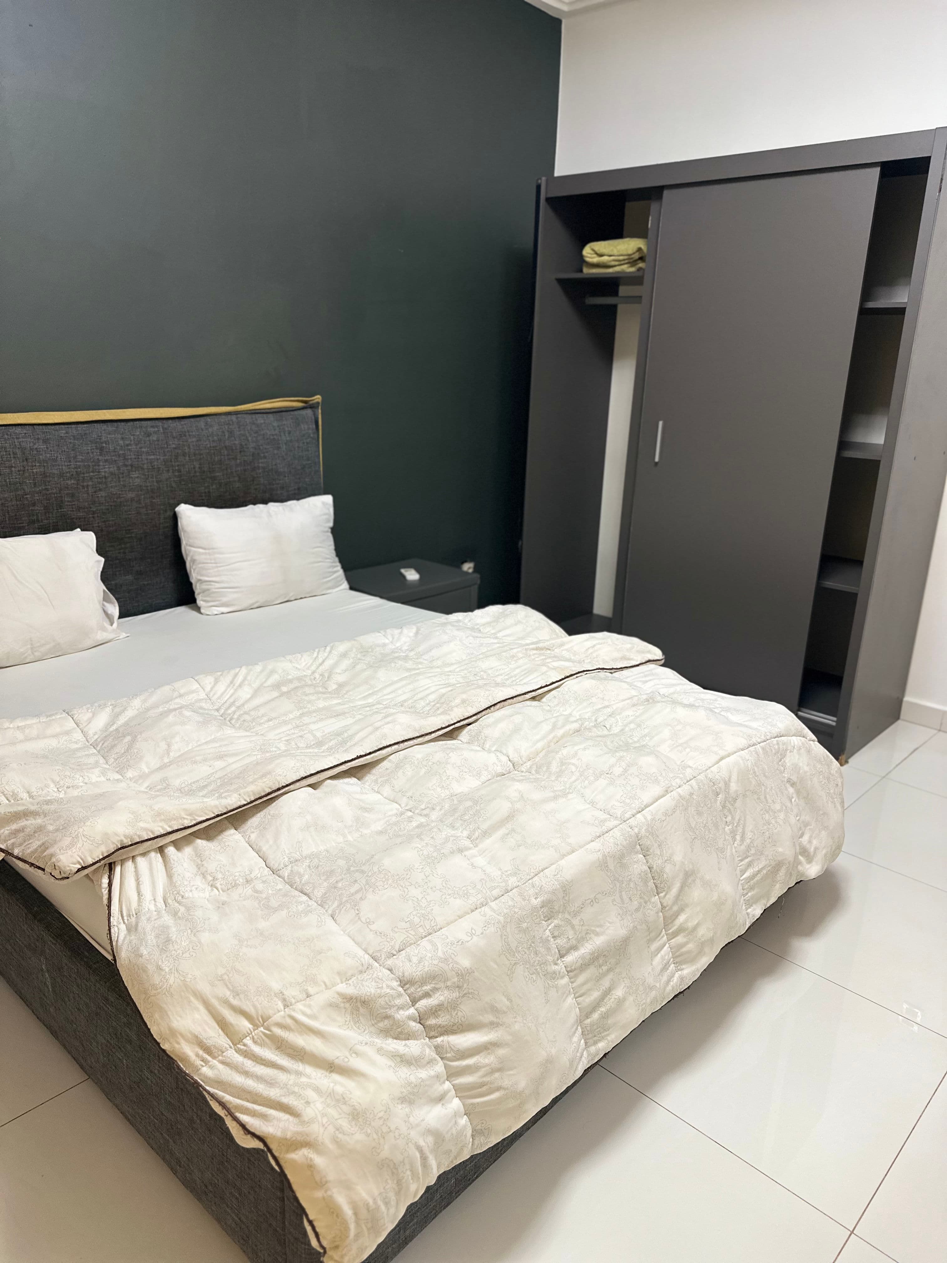 Studio moderne aux Mamelles – Dakar 14