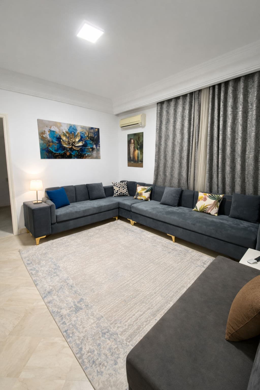 Studio à cosy à  Nasr 2 – Résidence Portugal A1 ( Zerough)