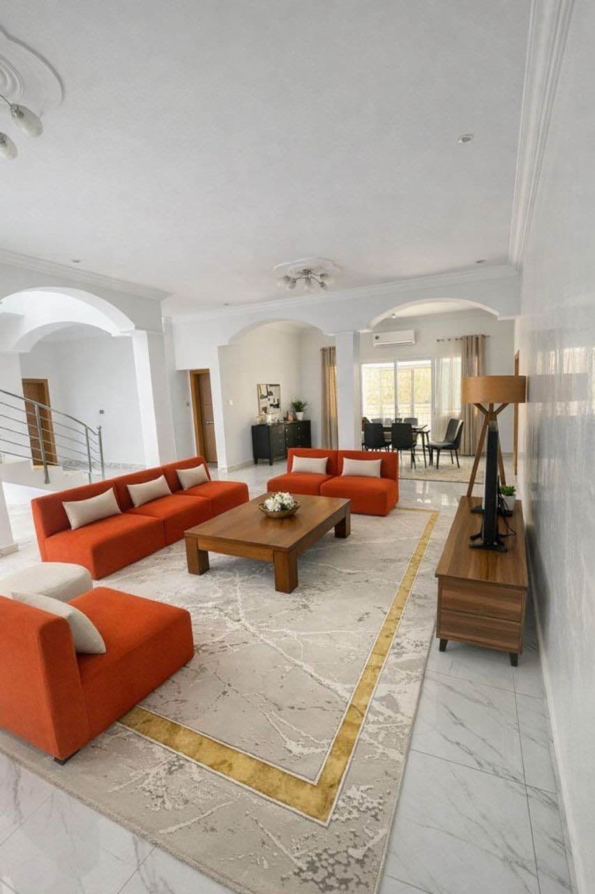 Villa d’exception style nord-américain avec baies vitrées – Centre Émetteur, Nouakchott 2