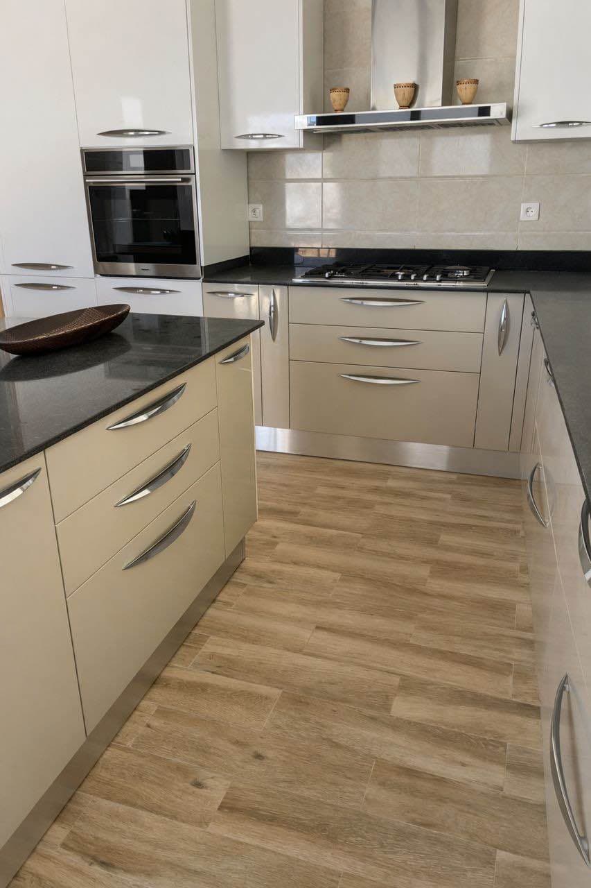 Villa d’exception style nord-américain avec baies vitrées – Centre Émetteur, Nouakchott 10